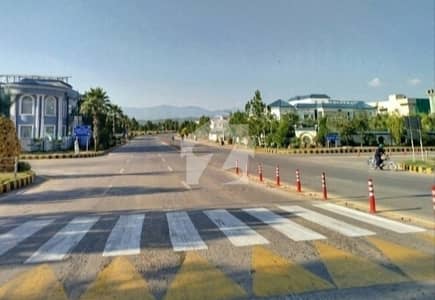 بحریہ انکلیو - سیکٹر سی 3 بحریہ انکلیو,بحریہ ٹاؤن,اسلام آباد میں 1 کنال رہائشی پلاٹ 3.6 کروڑ میں برائے فروخت۔ بحریہ انکلیو - سیکٹر سی 3 بحریہ انکلیو,بحریہ ٹاؤن,اسلام آباد میں 1 کنال رہائشی پلاٹ 3.6 کروڑ میں برائے فروخت۔