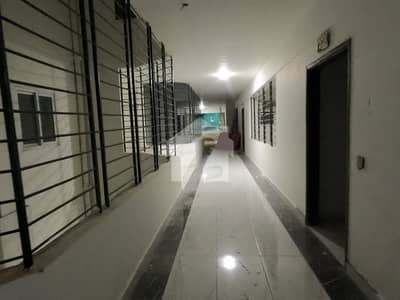 In Clifton - Block 9 1450 Square Feet Flat For Sale In Clifton - Block 9 1450 Square Feet Flat For Sale