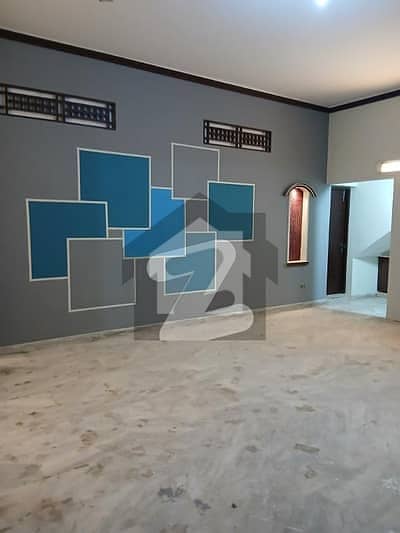 OFFICE IS AVAILABLE ON THE RENT INTHE NEAT CLEAN COMMERCIAL BUILDING AT SHAHRE E FAISAL