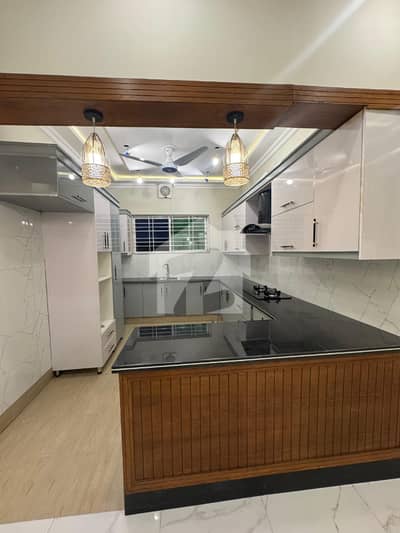 Brand New 10 Marla Modern House Prime Location F-1, Phase 8