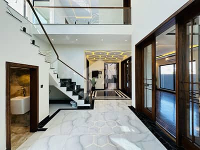 Premium 1 Kanal Brand New House For Rent In DHA