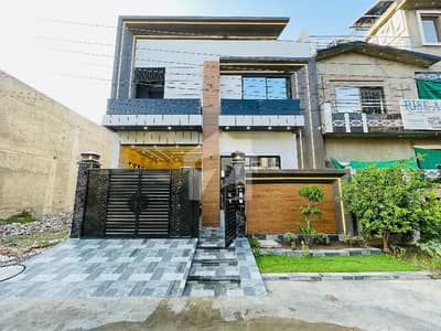 Perfect Good Location 6 Marla House In Bismillah Housing Scheme For sale
