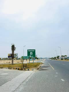 ڈی ایچ اے ڈیفنس ۔ سیکٹر بی ڈی ایچ اے ڈیفینس,بہاولپور میں 1 کنال رہائشی پلاٹ 55.0 لاکھ میں برائے فروخت۔