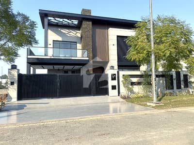 BRAND NEW ONE KANAL LUXURY MODERN DESIGN HOUSE In DHA Phase 07 Original Pictures 2 Servant Quarters With Basement AC Install Original BRAND NEW ONE KANAL LUXURY MODERN DESIGN HOUSE In DHA Phase 07 Original Pictures 2 Servant Quarters With Basement AC Install Original