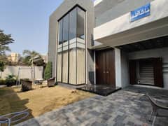 1 Kanal Slightly Used Upper Portion for rent in phase 2
