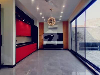 1 Kanal Slightly Used Upper Portion For Rent In Phase 2
