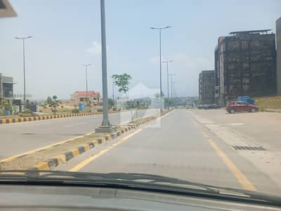 DHA Phase 5, Sector B, 1 Kanal Heighted location Plot for Sale DHA Phase 5, Sector B, 1 Kanal Heighted location Plot for Sale