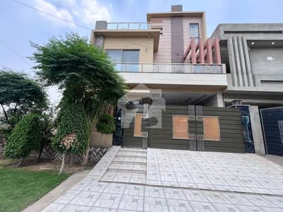 10 Marla 2,5 Story Used House For Sale Near Comsat University LDA Avenue One