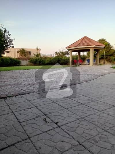 5 Kanal Luxury Executive Farmhouse for Sale Prime Location Bedian Road