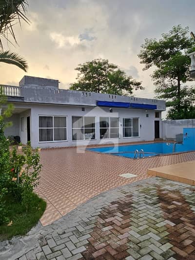 4 Kanal Luxury Farm House For Sale On Bedian Road