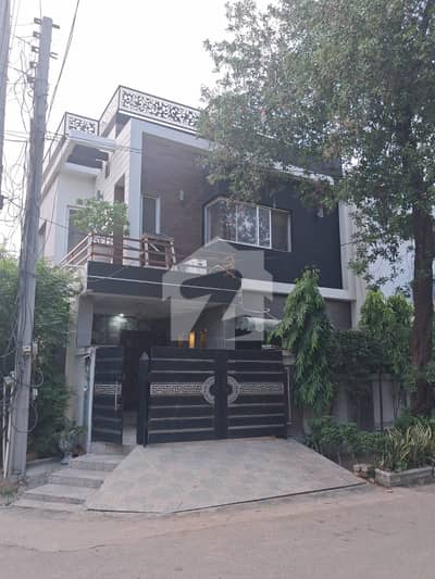 5 Marla Corner Used House With Gas