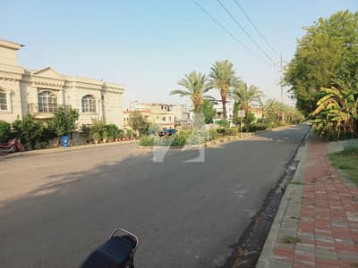 1 Kanal Top Location Plot Available For Sale In Bahria Town Phase 3