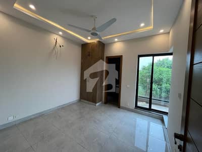 5 Marla Brand New House For Sale In Tariq Garden