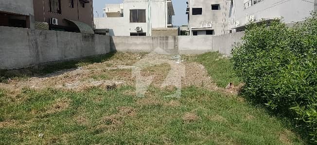 20 Marla Plot Available For Sale 20 Marla Plot Available For Sale