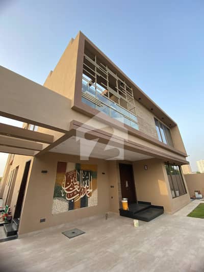 5 Bed Room Luxury Villa at Prime Location in Bahria Town Karachi, 2km from main gate, near commercial, gallery and IMTIAZ Mega Store