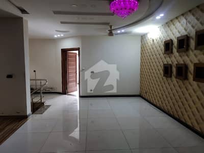 10 Marla portion Available for Rent in Bahria town phase 3 10 Marla portion Available for Rent in Bahria town phase 3