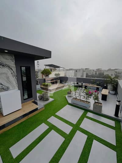 10 MERLA BRAND NEW MODERN DESIGN & SUPER HOT LOCATED BUNGALOW IS AVAILABLE FOR SALE DHA PHASE 6