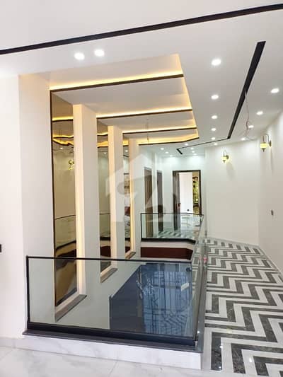 Double Height Looby 10 Marla Brand New House for sale in LDA Avenue phase 1, Block M