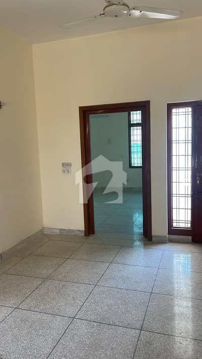 Very Good 32 Marla House Upper Portion For Rent