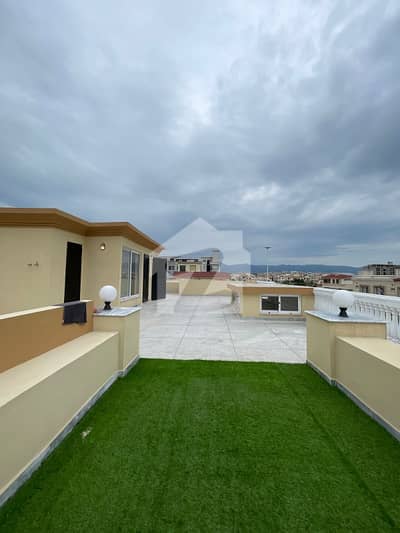 10 Marla Beautiful Brand New House Available For Sale 2 Unit House With Separate Entrance!
