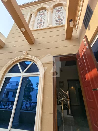 10 MARLA LIKE BRAND NEW HOUSE FOR RENT BAHRIA TOWN LAHORE