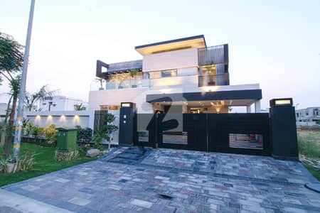 Serene Living: 10 Marla Residential Haven with Park Frontage