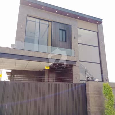 *Brand New 10 Marla Luxury House for Sale DHA Phase 7, Y Block, Lahore*
