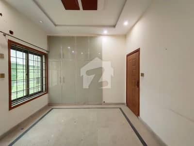 5 Marla Upper Portion Available For Rent