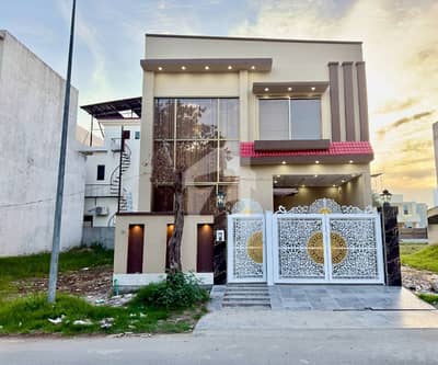 5 Marla Modern House Available For Sale In Block FF Citi Housing Gujranwala 5 Marla Modern House Available For Sale In Block FF Citi Housing Gujranwala