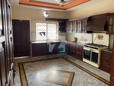 2nd Floor For Rent 10 Marla Good Condition N Good Location 2nd Floor For Rent 10 Marla Good Condition N Good Location