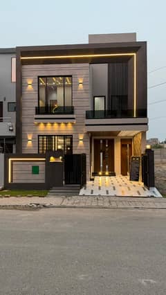 5 Marla Brand New Luxury House Prime Location In Rafi Block Bahria Town Lahore |Ajmair Group 5 Marla Brand New Luxury House Prime Location In Rafi Block Bahria Town Lahore |Ajmair Group