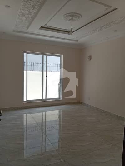 1 kanal brandnew house available for sale in awt phase 2