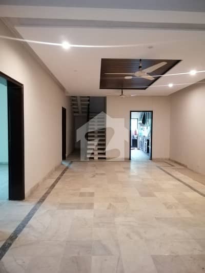 1 Kanal House For Rent In Garden Town