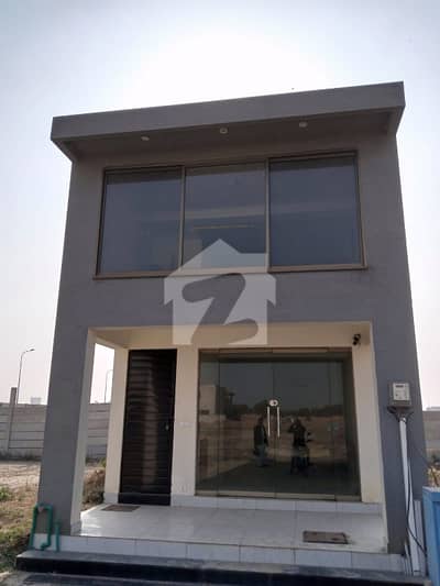 ایم ایم عالم روڈ گلبرگ,لاہور میں 3 مرلہ Studio دکان 1.75 کروڑ میں برائے فروخت۔