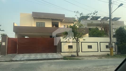 Owner-Built 1 Kanal Luxury House for Sale in PASCO Society Canal bank road lahore