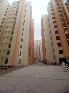 5 Rooms Executive Apartment For Sale