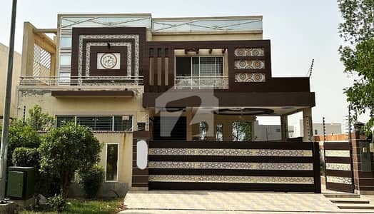 1 Kanal Used Modern Design House For Rent In DHA Phase 5 Lahore.