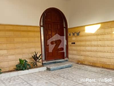 ڈی ایچ اے فیز 4 ڈی ایچ اے ڈیفینس,کراچی میں 2 کمروں کا 12 مرلہ زیریں پورشن 1.9 لاکھ میں کرایہ پر دستیاب ہے۔