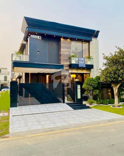 SPECIOUS & LUXURY 10 MARLA HOUSE FOR SALE AT TOP LOCATION IN DHA PHASE 6