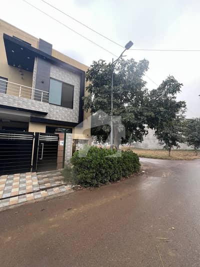 BRAND NEW CORNER 5 MARLA HOUSE FOR SALE