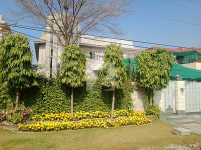 ڈی ایچ اے فیز 1 ڈیفنس (ڈی ایچ اے),لاہور میں 6 کمروں کا 2 کنال مکان 22.0 کروڑ میں برائے فروخت۔