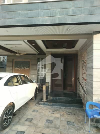 10 Marla Slightly Used Double Storey House For Sale 10 Marla Slightly Used Double Storey House For Sale