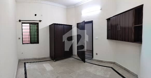 10 Marla Upper Portion Available For Rent In Gulraiz Housing Scheme Rawalpindi