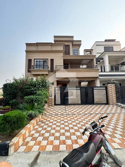 10 Marla Beautiful Design House On 80 Ft Rd Available For Sale In Citi Housing Gujranwala