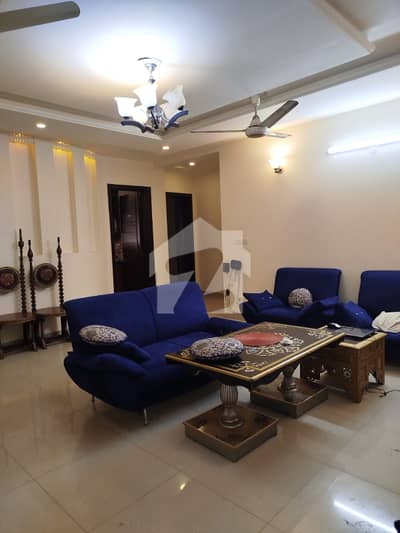 E-11 GROUND PORTION 1 Kanal 3 Beds Etc Separate Gate For Rent