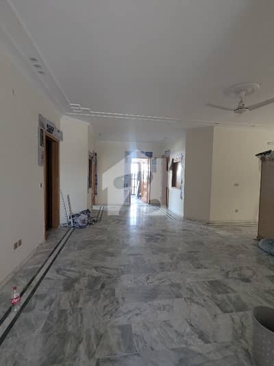 1 Kanal ( 60*90 ) Upper Portion Available For Rent G-15 Islamabad.