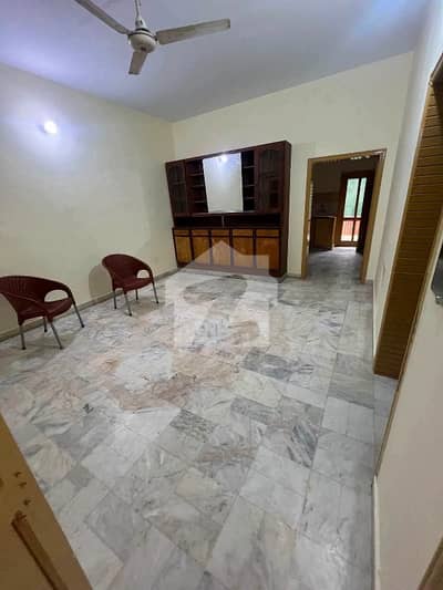 Upper Portion Available For Rent In G11