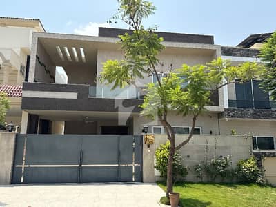 Prime Location 10marla 4bedrooms Owner Build House For Sale In Bahria Enclave Islamabad Sector C2 Prime Location 10marla 4bedrooms Owner Build House For Sale In Bahria Enclave Islamabad Sector C2
