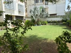 Ground Floor Seaview Apartment For Sale.