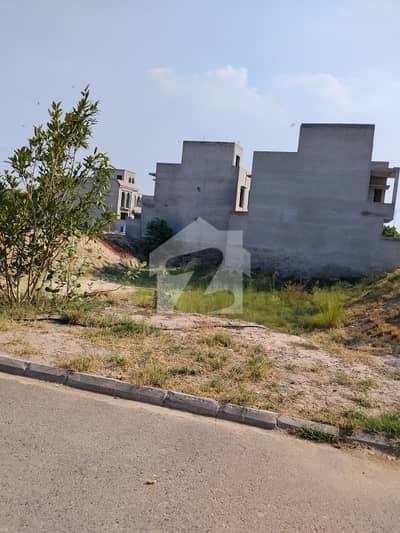5 Marla Plot Available At Hot Location Near To park Mosque & Commercial At Reasonable Price In New Lahore City phase 3